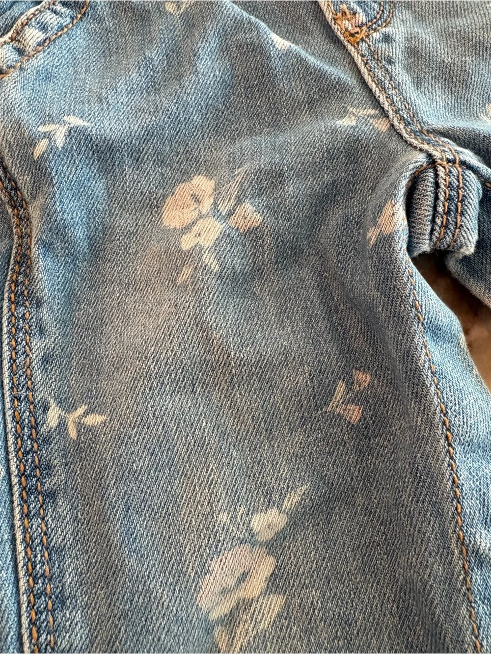 Osh Kosh Baby Girls Denim Overall Jeans Flower Print Snap Close Size 9-12 M